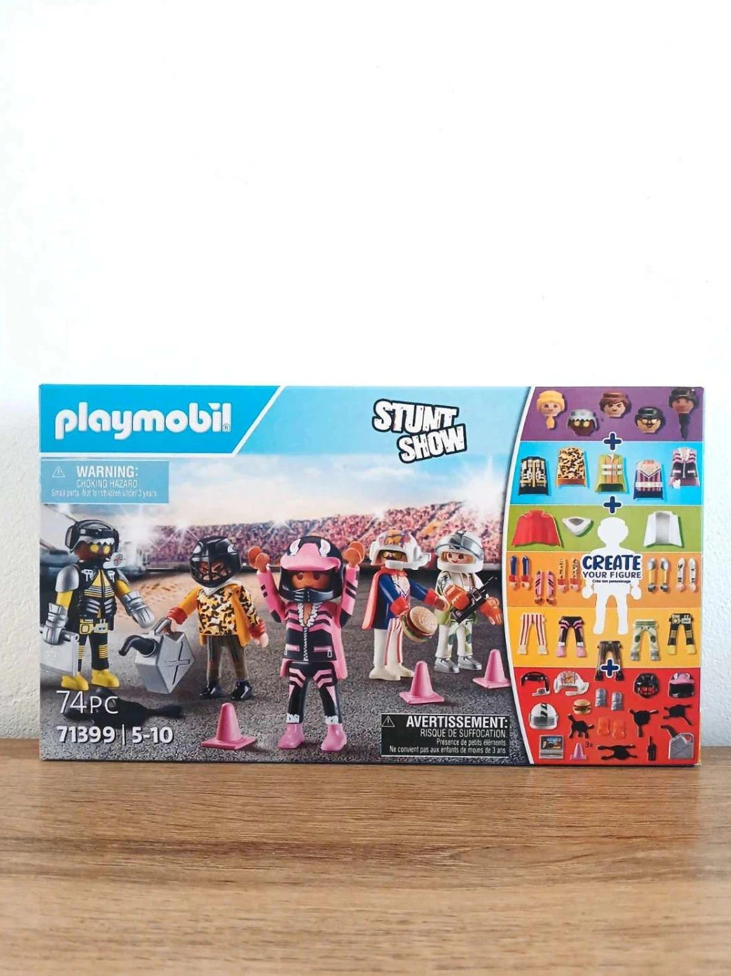 Playmobil 71399 My Figures : Cascadeurs, 5 Personnages avec Plus de 1000 Combinaisons possibles